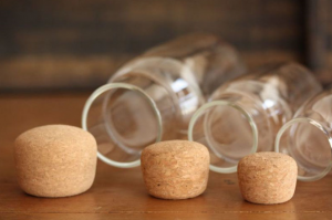 Different Style High Quality Borosilicate Glass Storage Jar with Cork Ball